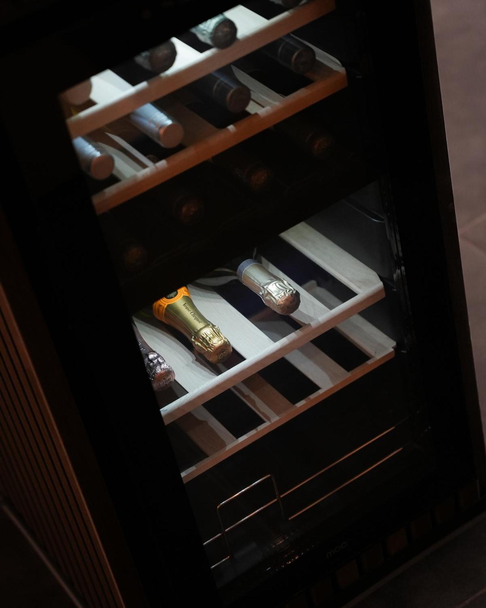 The Lodge Bed & Wellness Oisterwijk Sauna, Jacuzzi, Luxury Moergestel ภายนอก รูปภาพ