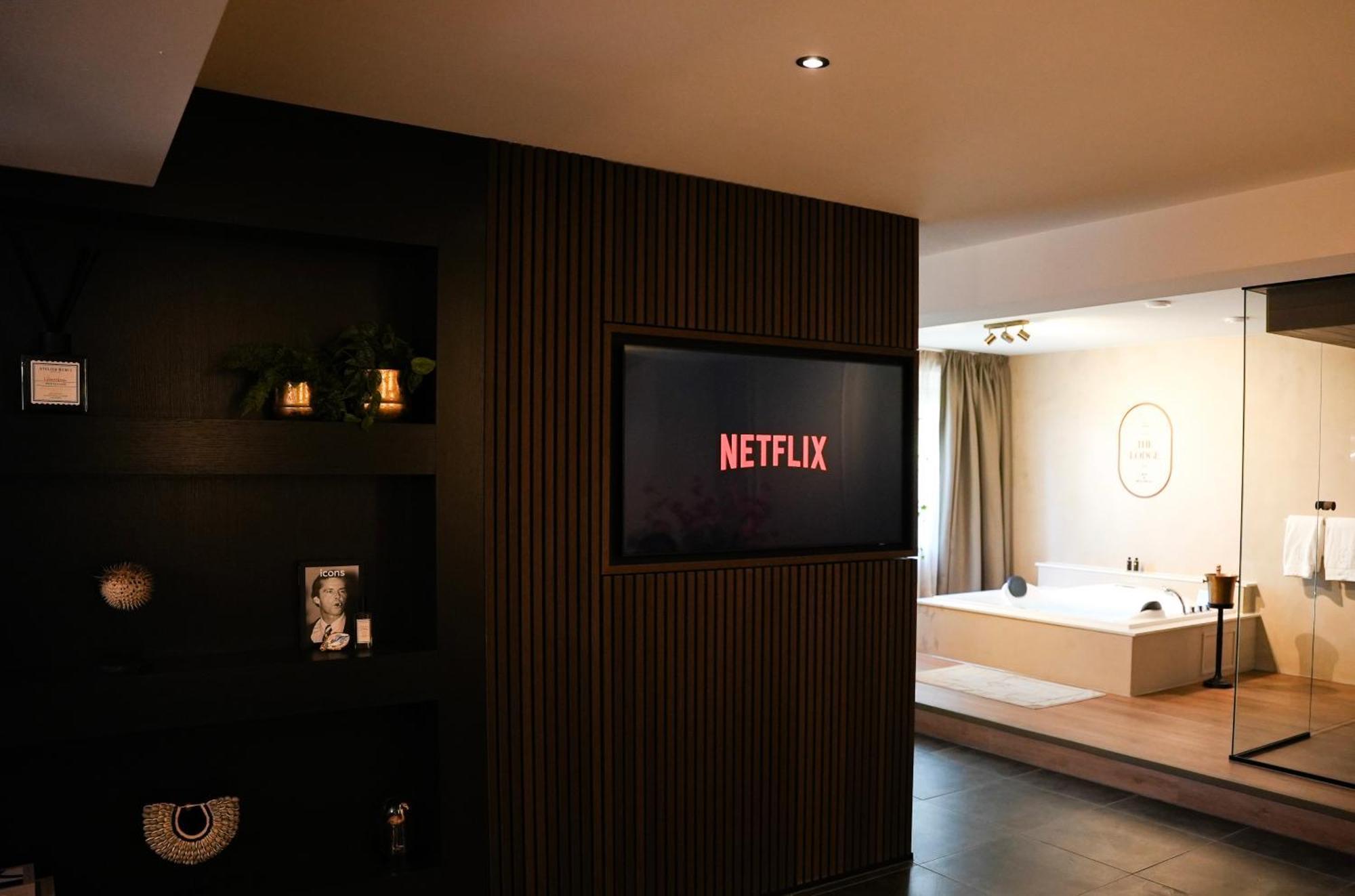 The Lodge Bed & Wellness Oisterwijk Sauna, Jacuzzi, Luxury Moergestel ภายนอก รูปภาพ